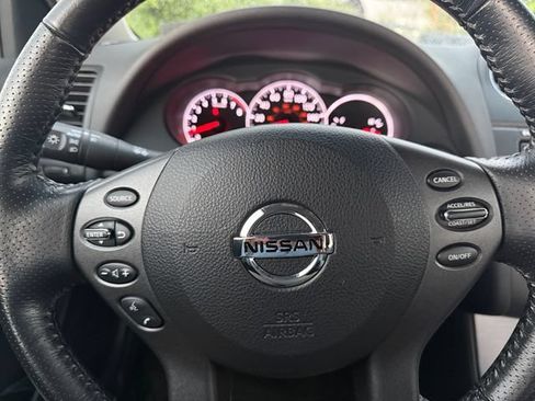 Used 2012 Nissan Altima 3.5 SR w/ Sport Pkg FWD image 40