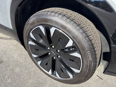 Used 2024 Chevrolet Blazer EV RS image 34