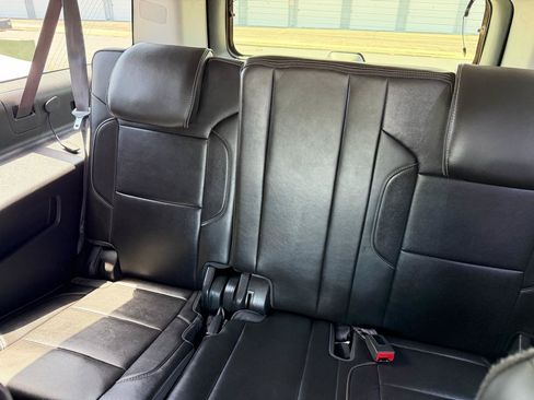 Used 2015 GMC Yukon XL Denali AWD/4WD image 11