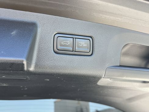 Certified 2024 Kia Telluride EX image 23