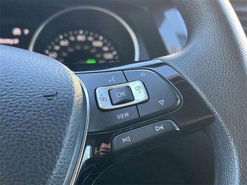 Used 2021 Volkswagen Tiguan S image 22