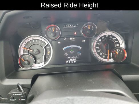 Used 2022 RAM 1500 Classic Warlock image 11