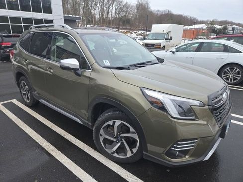 Used 2024 Subaru Forester Touring image 19