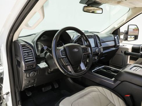 Used 2021 Ford F450 Limited w/ FX4 Off-Road Package AWD/4WD image 15
