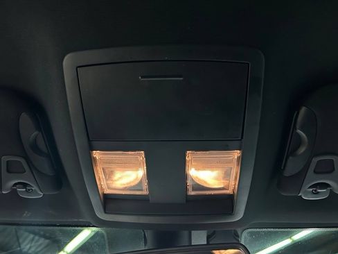 Used 2019 Dodge Challenger SXT RWD image 20
