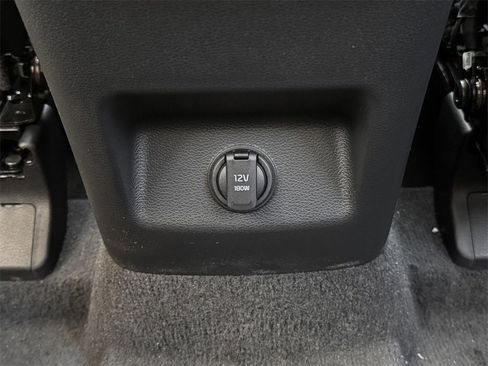 New 2025 Kia Telluride S image 28