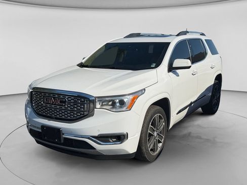 Used 2019 GMC Acadia Denali w/ Technology Package AWD/4WD image 1