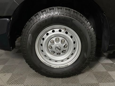 Used 2017 Nissan NV 3500 S w/ Power Package image 10