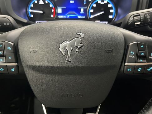 Used 2023 Ford Bronco Sport Outer Banks w/ Tech Package AWD/4WD image 16