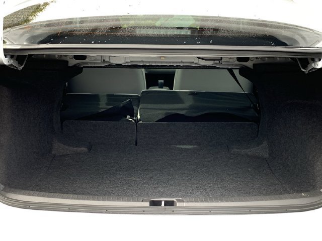 Used 2026 Toyota Corolla LE FWD image 39