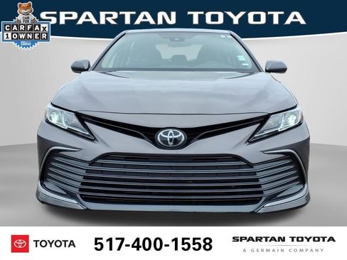 Used 2024 Toyota Camry LE image 3