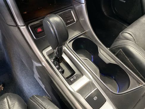 Used 2019 Subaru Ascent Limited w/ Popular Package #2 image 19