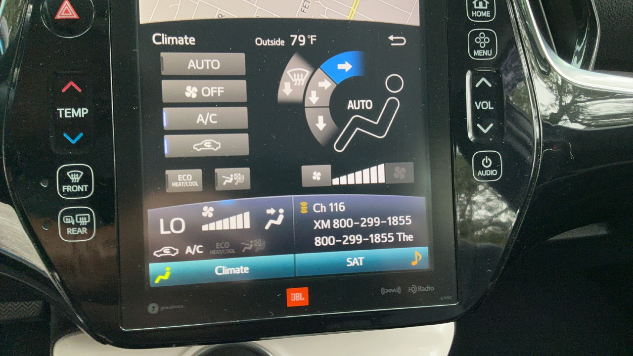 Used 2019 Toyota Prius Prime Advanced FWD image 16
