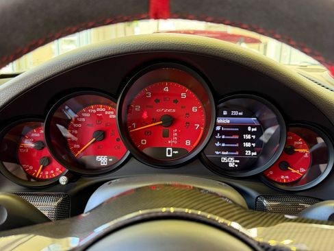 Used 2018 Porsche 911 GT2 RS RWD image 46