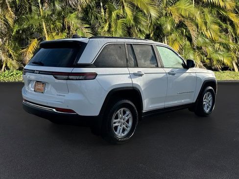 Used 2024 Jeep Grand Cherokee Laredo w/ MOPAR Finishing Package RWD image 5