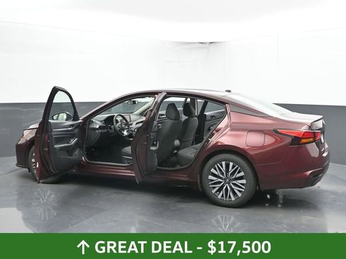 Used 2023 Nissan Altima 2.5 SV image 56