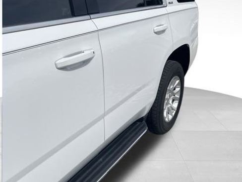 Used 2018 GMC Yukon SLE w/ HD Trailering Package AWD/4WD image 2