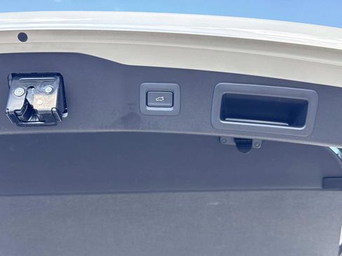 Certified 2025 MAZDA CX-5 AWD 2.5 S w/ Preferred Package image 12