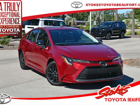 Certified 2024 Toyota Corolla LE image 1