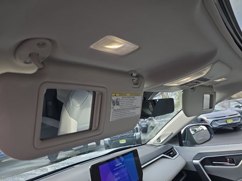 New 2025 Toyota RAV4 XLE Premium image 14