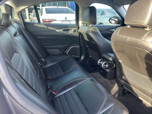 Used 2018 Alfa Romeo Giulia Ti Sport w/ Quick Order Package 22U Sport image 7