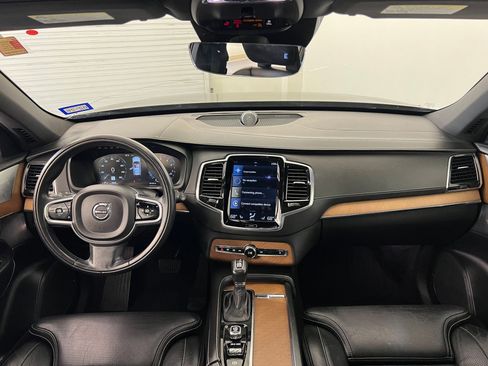 Used 2018 Volvo XC90 T6 Inscription w/ Convenience Package image 15