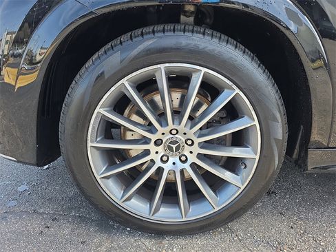 Certified 2024 Mercedes-Benz GLE 450 4MATIC image 9
