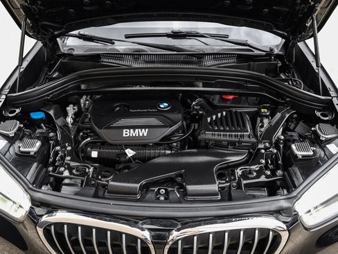 Used 2017 BMW X1 xDrive28i w/ Premium Package AWD/4WD image 56