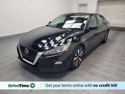 Used 2022 Nissan Altima 2.5 SV