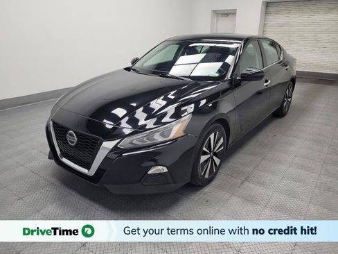 Used 2022 Nissan Altima 2.5 SV FWD image 1