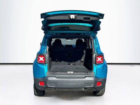 Used 2022 Jeep Renegade Altitude w/ Convenience Group image 26