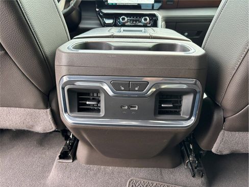 Used 2022 GMC Sierra 1500 Denali w/ Denali Reserve Package image 46