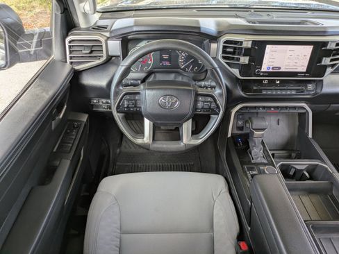 Used 2024 Toyota Tundra SR5 AWD/4WD image 17