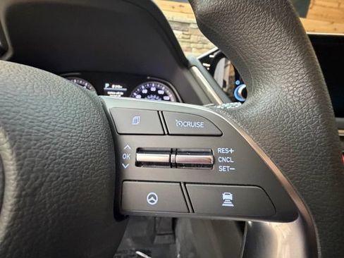 Used 2023 Hyundai Sonata SEL FWD image 27