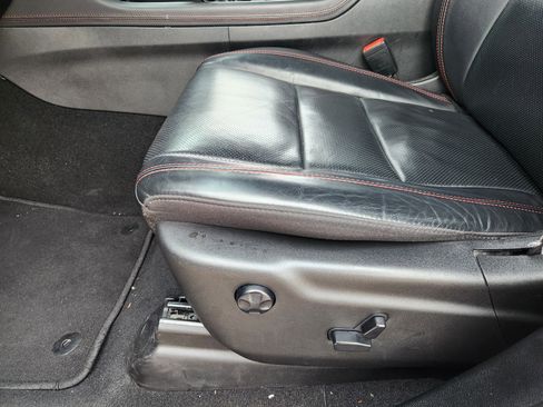 Used 2024 Dodge Durango GT image 25