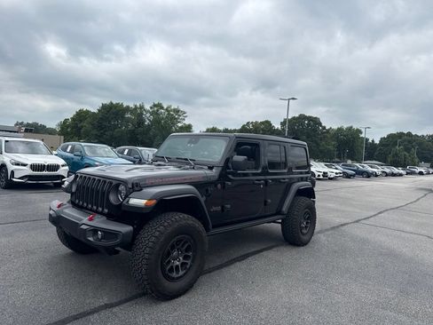 Used 2023 Jeep Wrangler Unlimited Rubicon w/ Xtreme 35 Tire Package AWD/4WD image 3