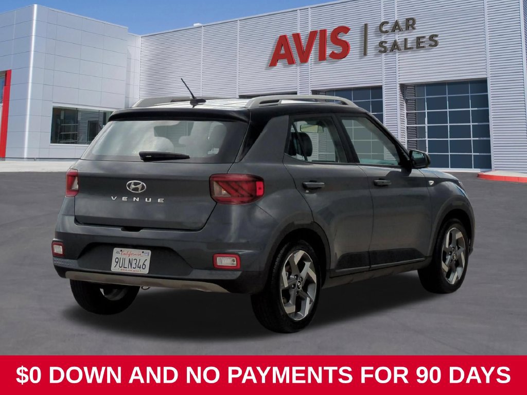 Used 2025 Hyundai Venue Limited FWD image 6