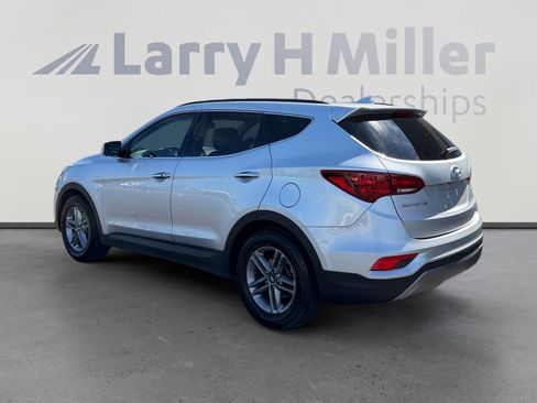 Used 2018 Hyundai Santa Fe Sport w/ 2.4L Tech Package 04 FWD image 3