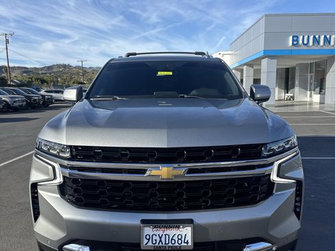 Used 2023 Chevrolet Suburban LS image 8