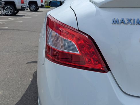 Used 2011 Nissan Maxima 3.5 S FWD image 40