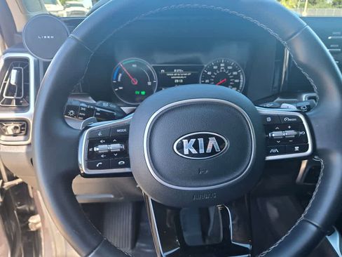 Used 2021 Kia Sorento EX FWD image 22