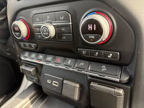 Used 2020 Chevrolet Silverado 2500 LTZ w/ LTZ Premium Package image 37