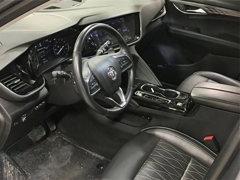 Used 2021 Buick Envision Avenir w/ Technology Package II image 4