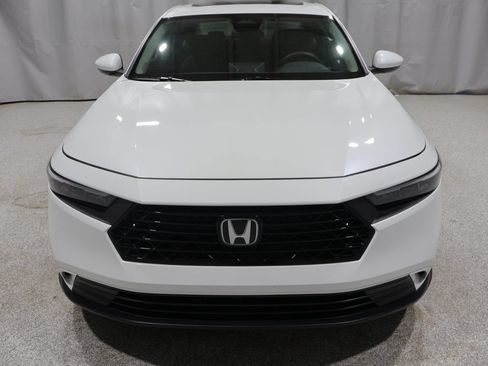 Used 2024 Honda Accord EX image 9