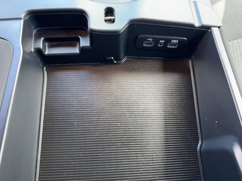 Used 2024 RAM 1500 Classic Warlock image 30