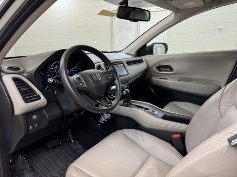 Used 2016 Honda HR-V EX-L image 12