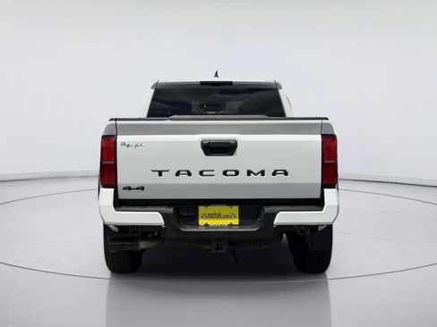 Used 2024 Toyota Tacoma TRD Off-Road AWD/4WD image 4