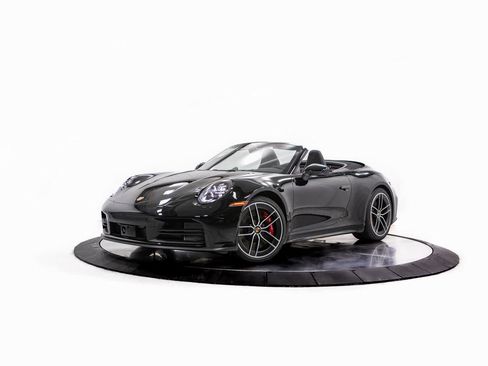 New 2026 Porsche 911 Carrera 4S image 1