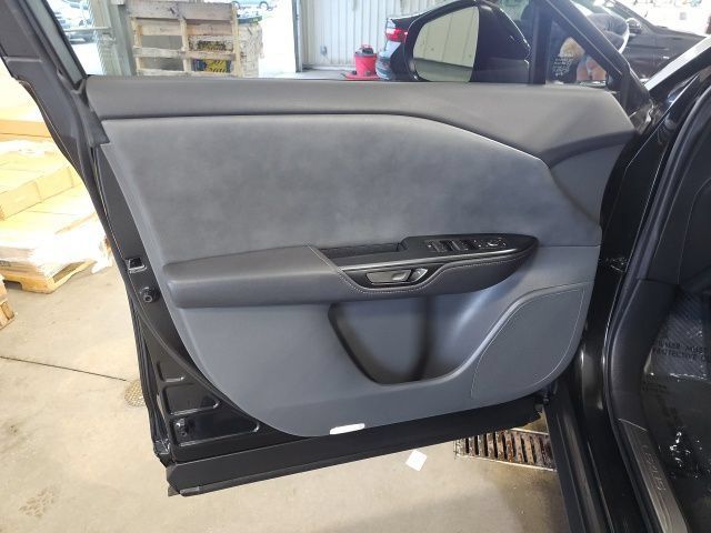 Used 2023 Lexus RZ 450e Premium w/ Technology Package AWD/4WD image 11