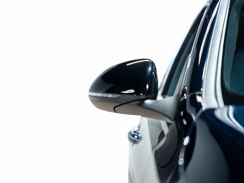 Used 2023 Mercedes-Benz C 300 4MATIC Sedan w/ AMG Line w/ Night Package image 7